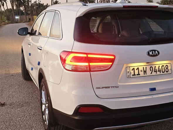 كيا سورنتو خليجي
كفاله عامه
رقم بغداد باسمي شخصيا
موديل 2016
لون ابيض 
6 سلندر 7 راكب 
فووول مواصفات ١/١
بصمتين: تشغيل وتقفيل 
بنورمااااا طكتين جام 
فور ويل 4:4
مانع انزلاق وانحدار 
زراك لايت بلدعامية 
بردات خلفية اصلية 
كشنات جلد اصلي لونين ومغلف جلد
كشنات تدفئة وتبريد 
كشنات الخلفيه تدفئه
شاشة كبيرة اندرويد 
نظام ايكو درايف
سايد بريك دكمه 
حساس امامي وخلفي 
كامرة دوارة اصلية 
مري شفط مع القفل 
جي : بي: اس: خرائط طرق 
اريل ابيض طيارة 
تحكم استيرن فول 
حاكية : ابلوتوث: اوكس 
كيجات السرعة زئبقية 
شاشة الدشبول الكترونية 
تبريد ابيانو لمس 
تبريد ٣ قطع ثلج 
اضواء ترحيب بليدات 
علامة سورنتو بلدوسة 
لد امامي وخلفي 
لايت زنون اصلي 
جنطه كهرباء تفتح عند الاقتراب
اشاير بلمري 
يدات نيكل اصلي 
ويل اكروم ١٩ 
تخم تاير جديد لك
ماشية 95 الف اصلي 
كير ومكينة وصدر وحدادية  خير من اللة 
سيارة جديدة وجاهزة مابية اي نقص
السعر 227
للاستفسار ***********
