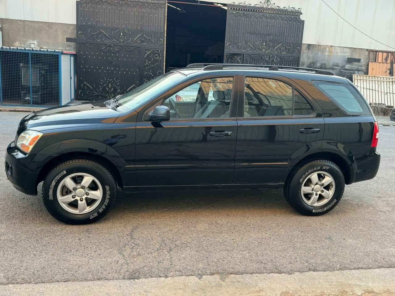 كيا سورينتو موديل 2008 خليجي 6 سلندر السيارة بيها 3 قطع صبغ بدون حادث بدون دواخل اثر شخوط ماشية 137 الف كيلو كير محرك صدر تبريد كلة بشرط السعر 83 ورقة وبيها مجال تحويل بشرط *********** فايبر واتساب موجود مكان اربيل
