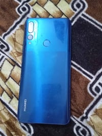 جهاز للبيع  واي 9 مبدلة شاشة   80وبيهة مجال   الشراي يدلل