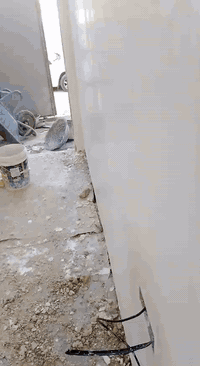 خلفه جميع لعمال البناا  تصال ***********
