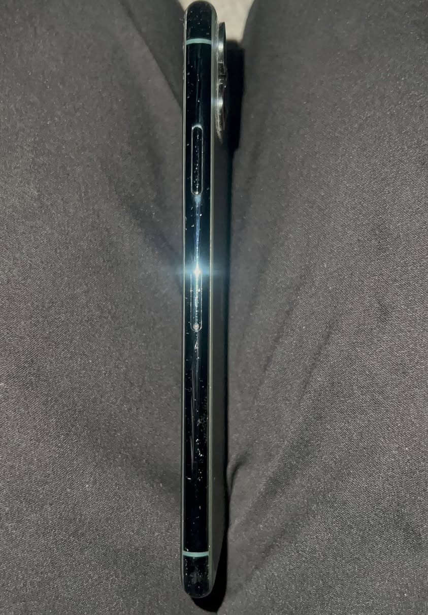 11برو ماكس
ذكره 256
بطاريه 77 مبدل مال تفصيخ 
غيرهه مكفول كفاله عامه 
شرق واسط 
فيس إيدي شغال
بي كسر بالشاشه مثل ما موضح
نموذج M 
سماعات 
اتصال 
كلشي شغال 
السعر 300وبي مجال 
مكان بابل 
*********** 
واتساب اتصال
