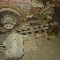 للبيع ماطور 7 ونص كامل مع خنزيره 4 في 4 بوري سحب ودفع ‏‪07906990785‬‏