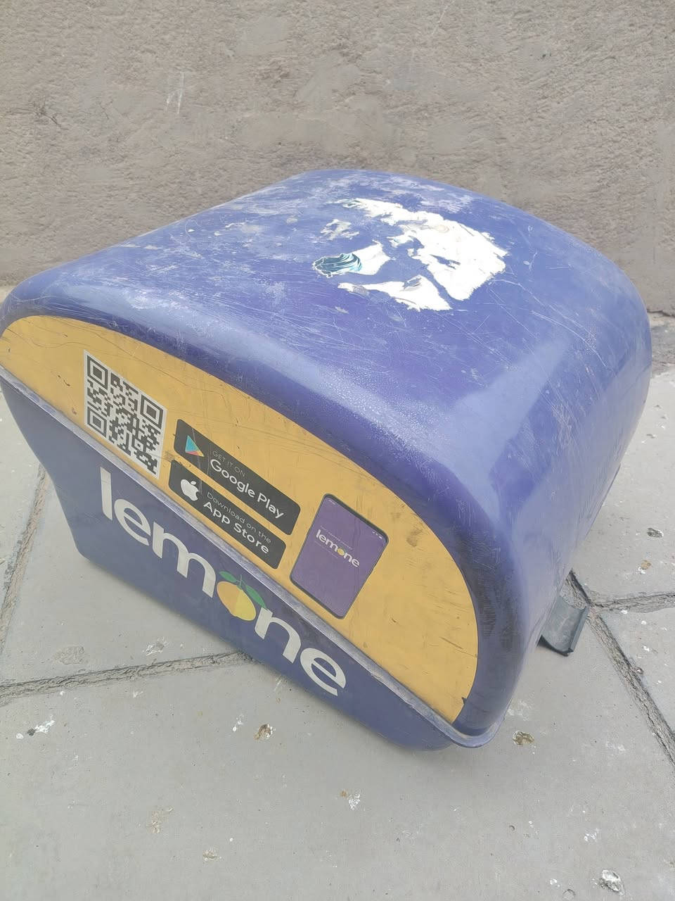 بوكس للبيع جكاته شغاله وقفله  شغال 
مكاني بغداد

***********
