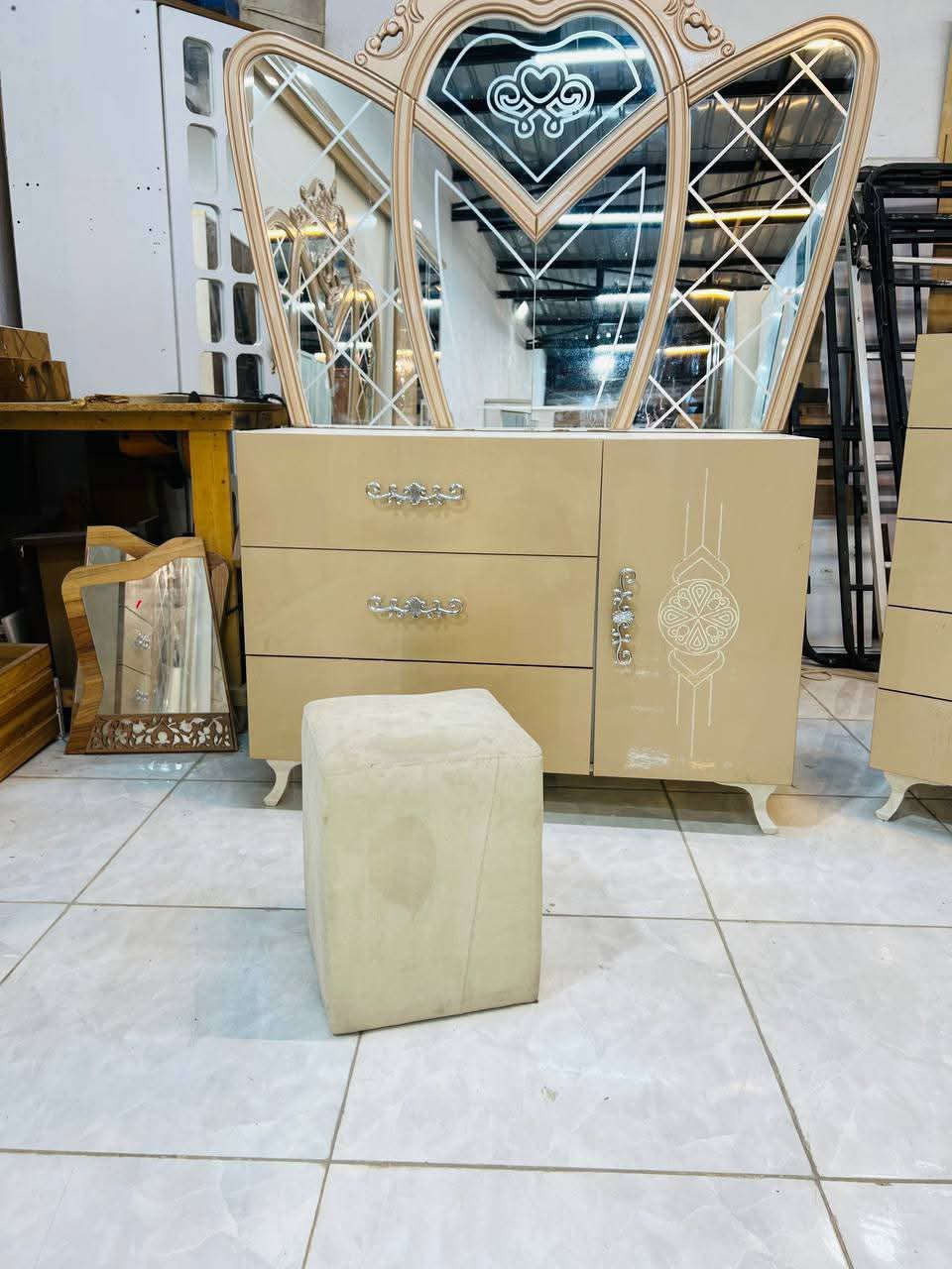 غرف نوم مستخدم اخت الجديد بسعار مناسبه


**إذا كنت صاحب هذا الإعلان وتريد حذفه لأي سبب، رجاءا أرسل رسالة إلى الدعم الفني**