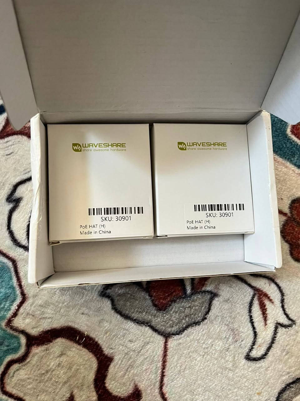 قطعتين بهاذا الشكل
خاصة راسبيري باي


**إذا كنت صاحب هذا الإعلان وتريد حذفه لأي سبب، رجاءا أرسل رسالة إلى الدعم الفني**