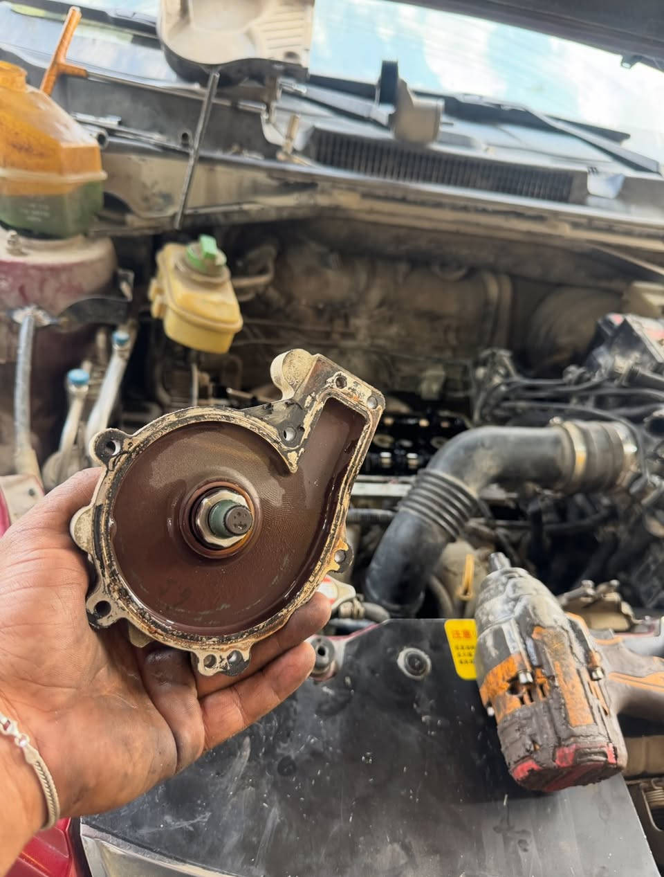 السلام عليكم 

🚗🚗ورشة يحيى الموسوي 🚗🚗

مجموعة من اعمال الورشة 

العنوان /البصرة الحيانية شارع ٦٠

***********/////***********
