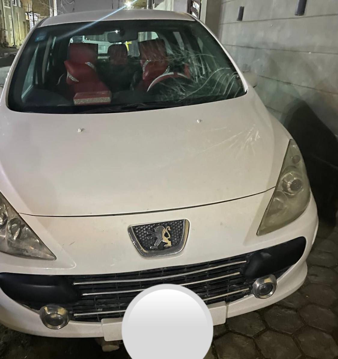 السلام عليكم عندي سياره بيجو 2006 اللبيع مكفوله مصبوغ صبغ عام الجماليه سياره بسمي تحويل مباشر  الرقم بغداد العنوان الكوت السعر 45 وبيها مجال التواصل ع خاص


**إذا كنت صاحب هذا الإعلان وتريد حذفه لأي سبب، رجاءا أرسل رسالة إلى الدعم الفني**