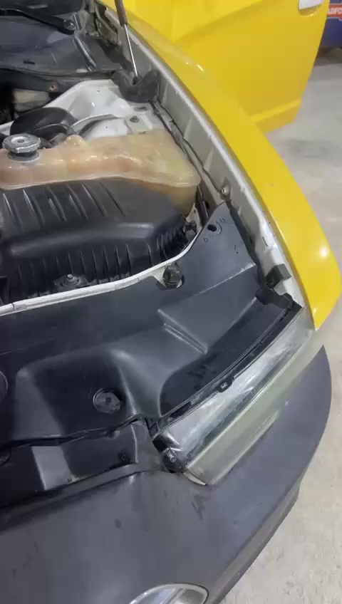 سلام عليكم سياره جارجر 13 رقم بغداد سياره كغاله بس بيه طخه بارد جاملغ خلفي كد جف ايد سياره جاهزه الشغل سياره مصفره من غرمات. 140 وبيه مجال مكان سياره شطره  *********** وتساب. بس الي شراي يتصل
