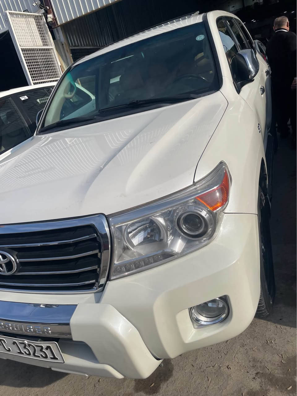 السلام عليكم اخوان لاندكروز  2008 محدث 2015  محرك 8 سلندر فول مواصفات دبل سبير السعر 310 $ ورقة العنوان اربيل للتواصل ع خاص *********** أربيل, العراق
