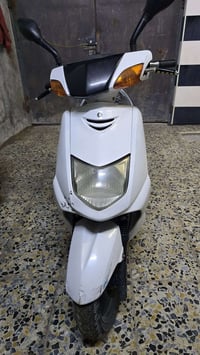 سكنس للبيع السعر 410 07814542744 07703873684