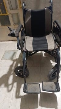 عربانه كهربائية شحن للبيع 350 وبيه مجال بسيط 07850112283