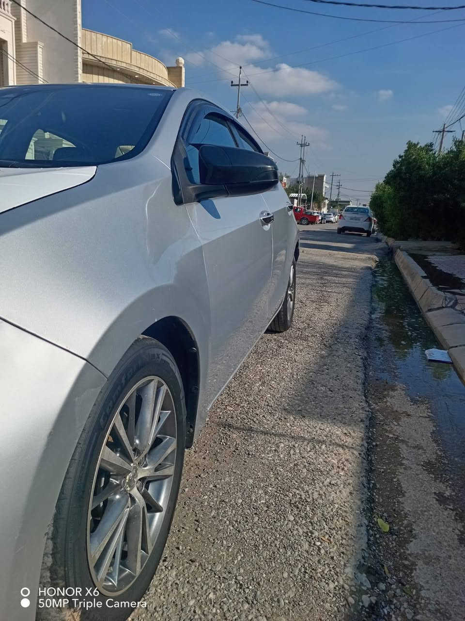 السلام عليكم للبيع تويوتا كورلا مديل 18 ضررها قطعتين جامرلغ وبنيد بدون دواخل بدون شاصي 
سعرها 138 مكاني كركوك دفتر بانزين بيها 
***********
