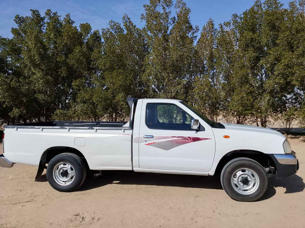 سلام عليكم 
بيكم نيسان لبيع 2014  رقم بصره سنويه مجدده 
مكفوله كفاله عامه تبريد شغال  تخم تاير 
المكان بصره زبير 
الرقم الستفسار ﴿***********﴾
م مكلف بل نشر
