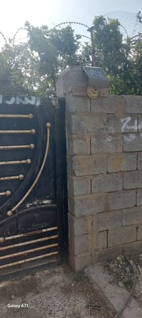 وبركاته دار للبيع ( تجاوز ) الفرع الاخير من ابو عظام ركن مجاورة لبيت ح...