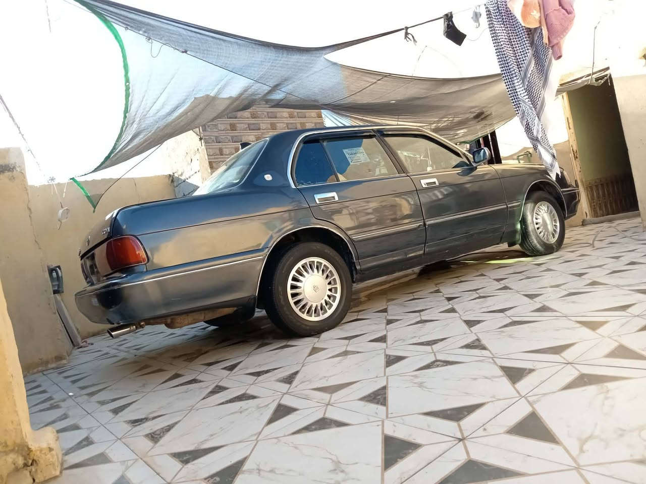 سلام عليكم  نوع السياره كروان ارنب للبيع سيارة  رقم بغداد مشروع وطني امداور ابكل محا فضات العراق سياره مكينه وكير واكسن واحداديه مكفوله من الضربه والكص والنقل الجثه بس صبغ جماليه  كهربائيات داخل حلوه جديده دشبول جديده المكينه وكير جديده شرط اترايك وين ما أتريد مكان الناصري سوق الشيوخ رقم الهاتف *********** تخم تاير عدد اربعه
