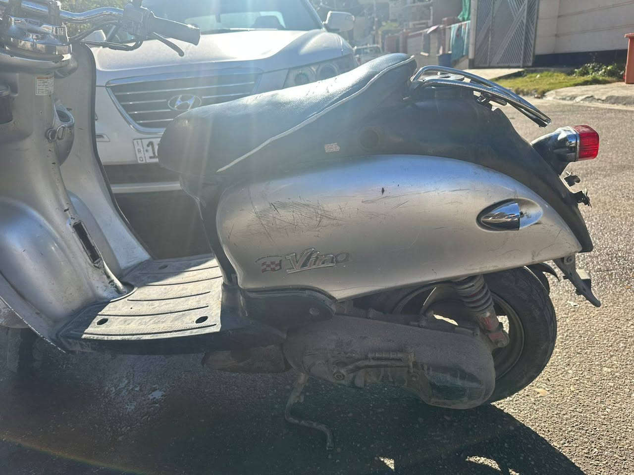 سلام عليكم دراجه البيع دراجه نظيفه خير من يم الله سعر 200 وبيها مجال والشراي ***********
