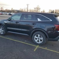 سورنتو LXS • ٢٠٢٥ • زيرو ٧ راكب