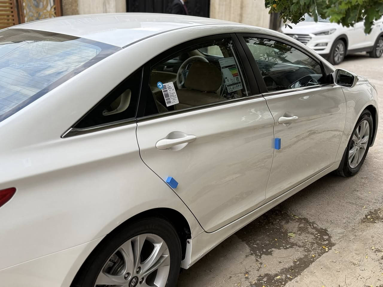 سوناتا 2011 استلام شركه عامه مكفوله و جديده محرك 2.400 دوش
موصفات 
مري شفط 
تحكم ستيرن 
حساس خلفي 
لايت زنون 
مكاني بغداد حي الاعلام 
سياره جديده جدآ بدون اي نقص 
تبريد ثلج 
بدون اي نقص سياره ماشيه ١٢٤ الف كم 

رقمي ***********
السعر ١١٣
