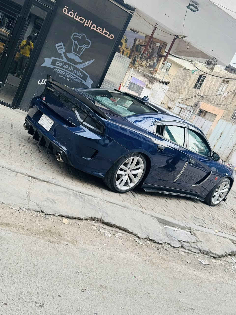 جارجر 2015 بغداد باسمي ماشية 87 بية صبغ جملغ وباب وبنيد محدث السيارة مصروف علية كلة كاربون فايبر مكان السيارة بغداد رقم الهاتف *********** 172 بية مجال مكينة 3600 بية شوية شخوط
