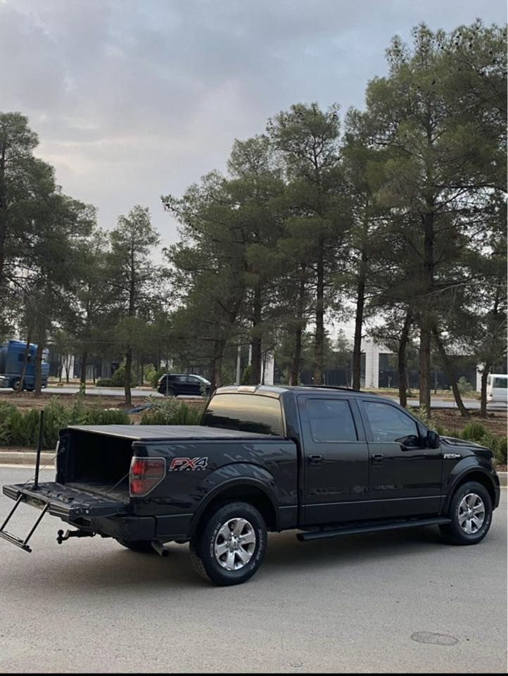 فورد ف ١٥٠ مواسفات fx4
موديل ٢٠١٢ 

فول مواسفات رقم سنويه جديد لحد ٢٠٣٠ 

باب واحد مسبوخ بدون دواخل 

مكان السياره سليمانيه 

السعر ١٧٥$ معامله 

***********
