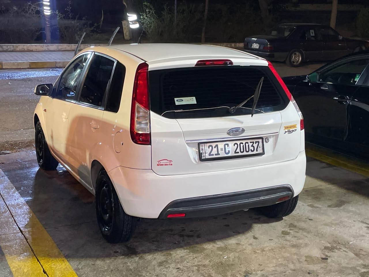 فۆرت فیگۆ 
٢٠١٥ 
سفری شەریکە نیڤا
١١٧هەزار رۆشتوە 
یەک پەلە بۆیاخی هەیە
گێری عادیوو تۆماتیک 
مەکینەو گێڕ بە شەرت 
جام کارەبا
سەنەوی تا زەیە بەشەەتی تەحویل

0774 122 2007 السليمانية, العراق
