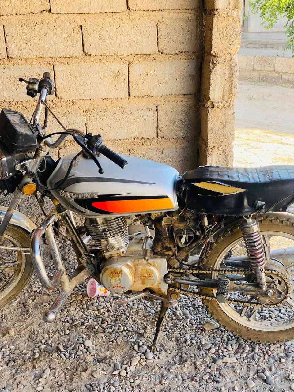 السلام عليكم موطور للبيع محرك اربعه كير معمر جديد البارحة عمرتو السعر 200وبي مجال


**إذا كنت صاحب هذا الإعلان وتريد حذفه لأي سبب، رجاءا أرسل رسالة إلى الدعم الفني**