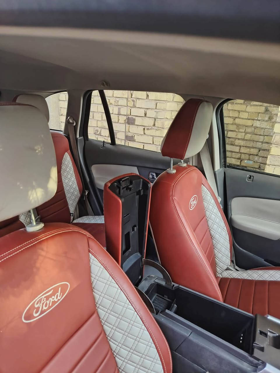 السلام عليكم سيارة فورد 2011 البيع فقط جديد معنة الكلمة المواصفات تحكم استيرن مثبت سرعة تحكم كشن تبريد قطعتين حدادية جديدة خلفي أمامي تخم تاير جديد باتري جديد غرفت السيارة جديدة أرضية جديدة ربع ما تصرف عليها الرقم *********** السعر 120 ورقة مكاني بابل سيارة بسمي شرط تحويل وكالة السنوية وهزا 2030 والسيارة رقم اربيل
