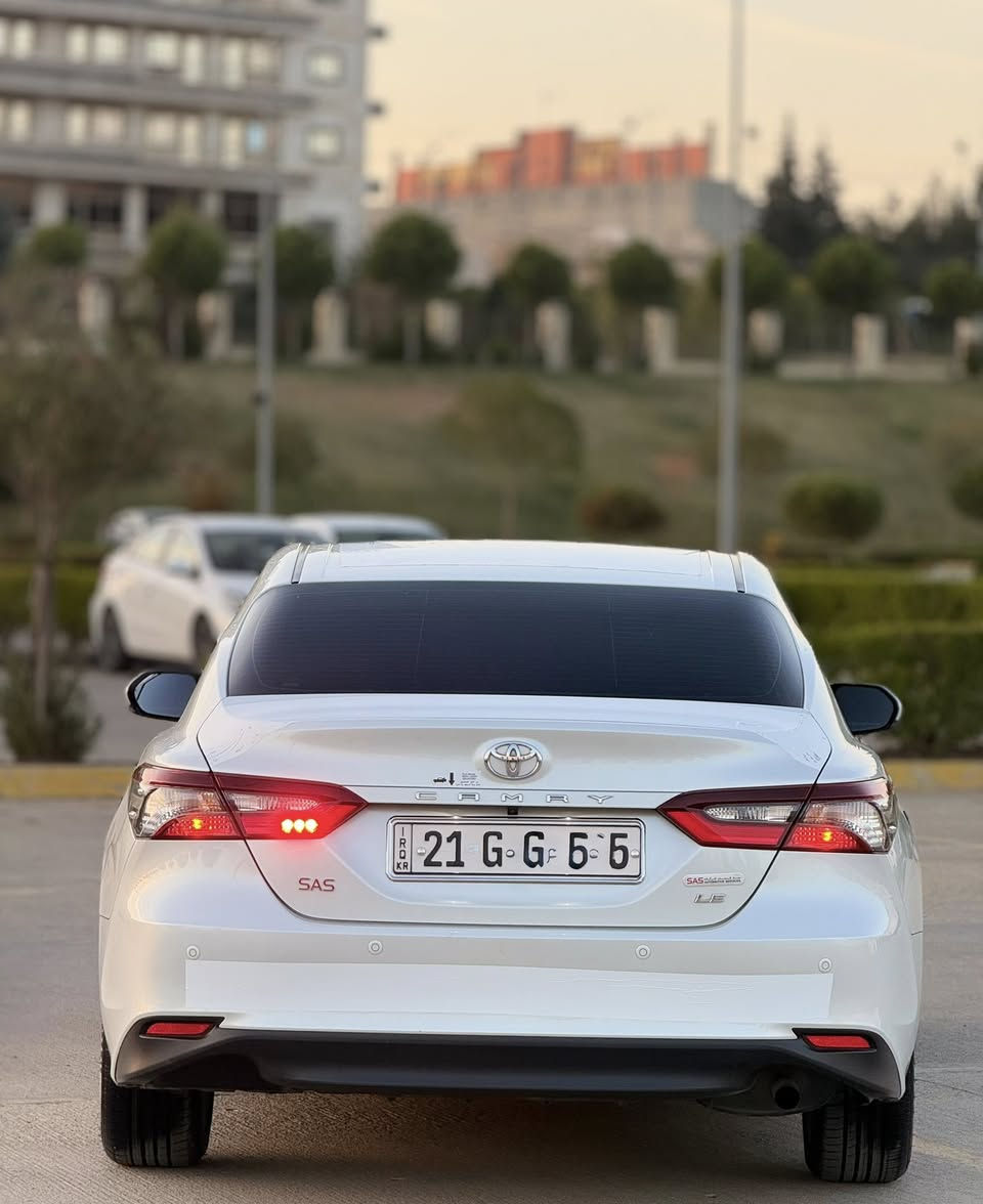 #سلُِآم_عٍلُِيڪم

#موقع_السيارة_بسلمانية📍
#عشاق_تيويوتا_كامري_ياباني_اصلي🧿

#تويوتا_كامري_موديل2023شركة_ساز_ماشية20الاف_كيلو
#السيارة_بيها_كتاب_تضليل_بلسنوية_لمدة_سنة
#رقم_سلمانية_هزه_براد_ارقام_كلها_جديدة

#سعرها_242$ ورقة #وبيها_مجال_كفالة_عامة
#المواصفات:⬇️
•سعة المحرك 2.5L •عدد AIR BAG 8 
 حساسات أمامية •لايت زينون + LED•كشاف •حساسات خلفية
 ويل كب عدد5 •شاشة •كاميرا دوارة •المقاعد لونين
أوضاع القيادة  Drive Mode •الانارة الداخلية LED•
مثبت السرعة Cruise •المودات والأوامر الصوتية•قطعتين تبريد
•حساسات ضغط اطارات•ABS نظام مانع الانزلاق•
‏ Auto Hold  أوتو هولد•هاند بريك كهرباء •نظام مانع الانزلاق
 اشارة في المرايا الجانبية قابلة للطي كهرباء
 ‏ 
 • لايت عالي + ناصي زنون • كشاف زنون LED بلادي
#غراض_شركة_كتلوك_اطافىة_سبير_عده_كلها_موجوده

الاستفسار ⬇️
#الاتصال__***********__***********
حجي وليد الجنابے
