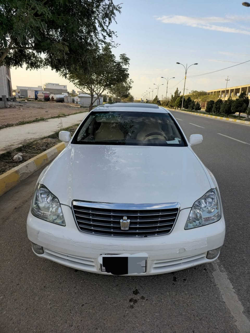 کراون شاهين موديل 2005
رویال  
  
ماشيە119 کم
فتحه سقف 
كشنات جلد
كامره خلفيه 
بصمات تشغیل
  شاصي  182 
خزن قرص6سیدی
كشنات كهربائيه 
شاشه 
سياره كلش جديده كارتون 
تخم تاير جدید
مكفوله من الضربه والصبغ والتبديل والكص 

مكان السياره کلار

سیارە مابی  رقم ادوات  
سعر  96 ورقە


**إذا كنت صاحب هذا الإعلان وتريد حذفه لأي سبب، رجاءا أرسل رسالة إلى الدعم الفني**