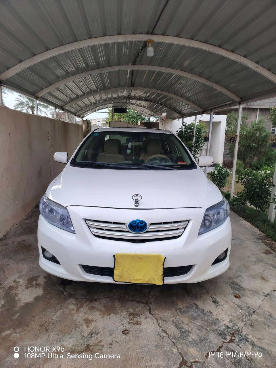 السلام وعليكم
للبيع كورلا 2008 خليجي فول موصفات 
رقم بغداد دولي باسمي    ضرهه قطعتين 
القطعه الاولئ بنيد مصبوغ +جامرلغ الايسره
بدون داخل  كير محرك تبريد تدفئه  تخم تاير جديدجواهه
مكان السياره (صلاح الدين قضاء الضلوعيه) السعر 118 وبيه مجال قليل للجنائي (***********
