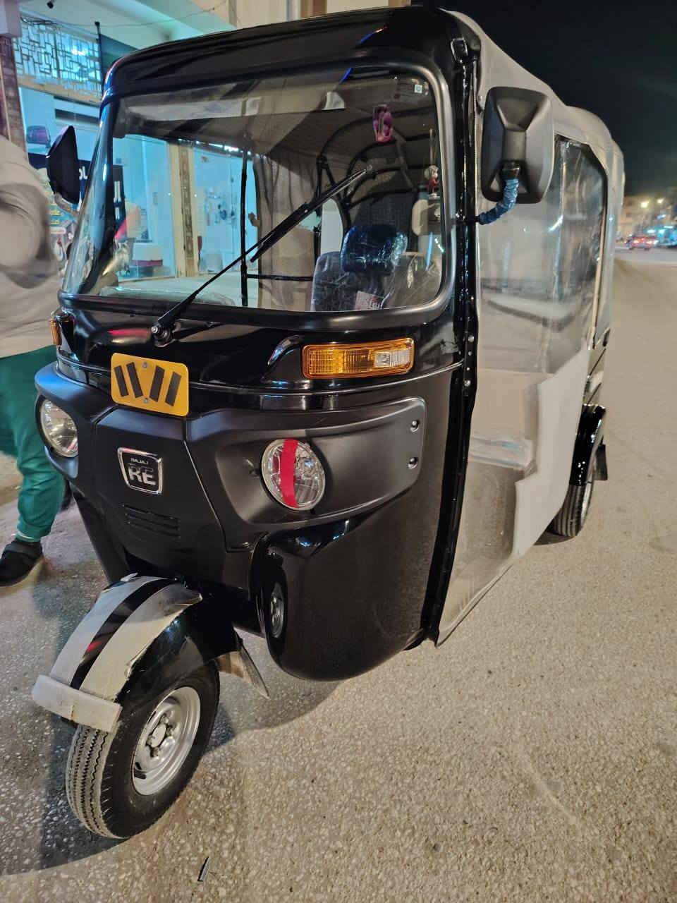 سلام عليكم تكتك للبيع ٢٣ شهر ١١
أوراق بسمي السعر ٩ وبيه مجال بسيط مكاني بابل المسيب مكلف بنشر رقم راعيه ***********
متواجد واتساب
