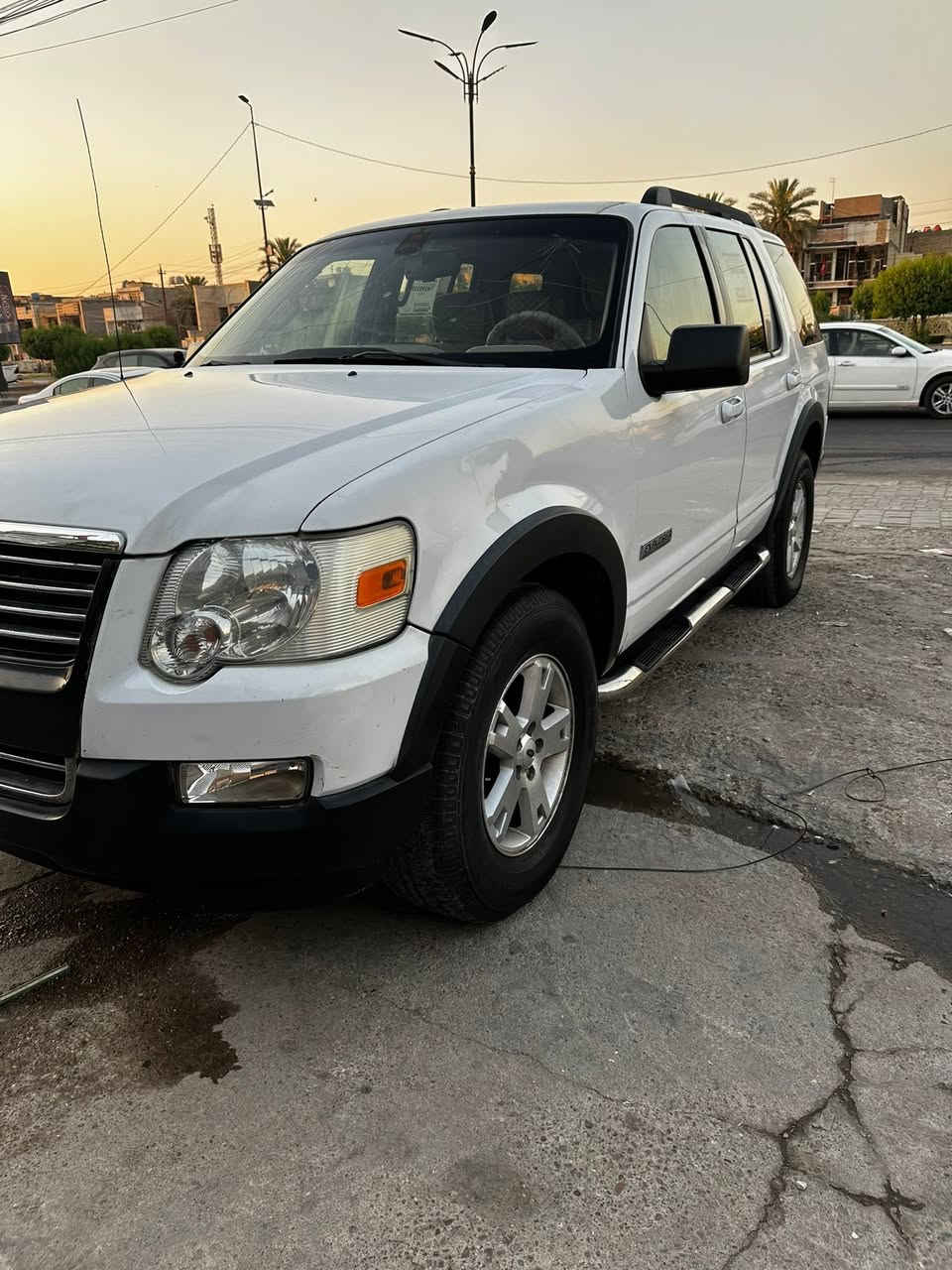 فور اكس بلور مزاد وزارة داخليه سياره جاهزه كير مكينه تبريد منضومة زنون سياره بلاديه العنوان بغداد حي اور قرب تقاطع فلسطيني  سياره 2007مكلف بل نشرالسعر 58 بي مجال شي قليل ***********
