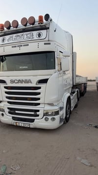سكانيه للبيع موديل 2016     حجم. 520 قماره عاليه فول مواصفات گير عادي ...