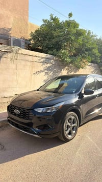 هايبرد • محرك 2500 • عداد ٦ آلاف