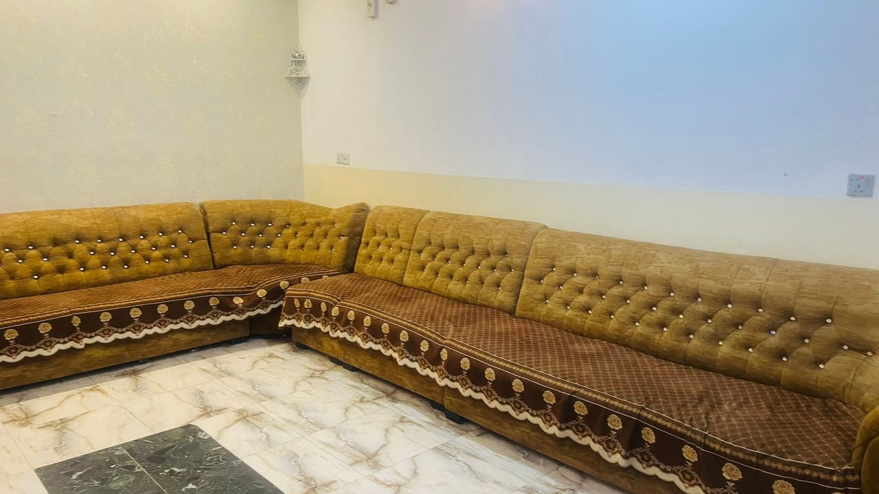 سلام عليكم تخم قنفات حطاطا مو شغل سوگي 150 الف وبيه مجال
للاستفسار***********
