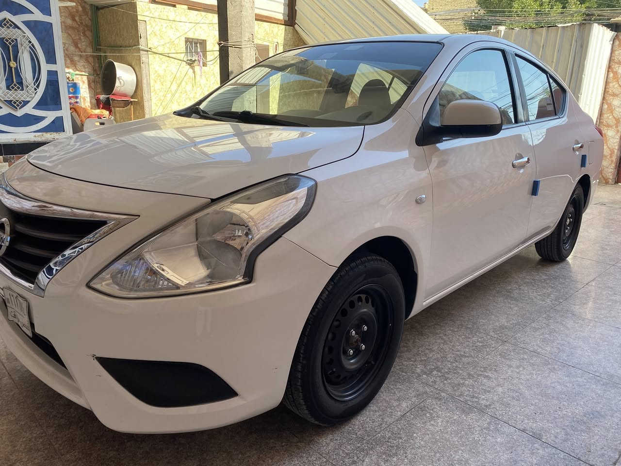 نيسان صني.
مديل 24 حره بدون رقم  
صبغ فقط الجاملغات و الجنطه  وكتاب الفحص فرفق بل منشور بدون حادث 
السعر 106.   قفل
***********
