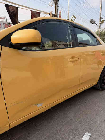 للبيع كيا فورتي 2013 
موديل 2013
حادثه مبدل بنيد فقط 
السيارة بيه بعض التلحيضات 
للاستفسار اكثر عن تفاصيل السيارة الاتصال ***********
عنوان بغداد مدينة الصدر 
السعر 92 وبيه مجال حك الجيه فقط
