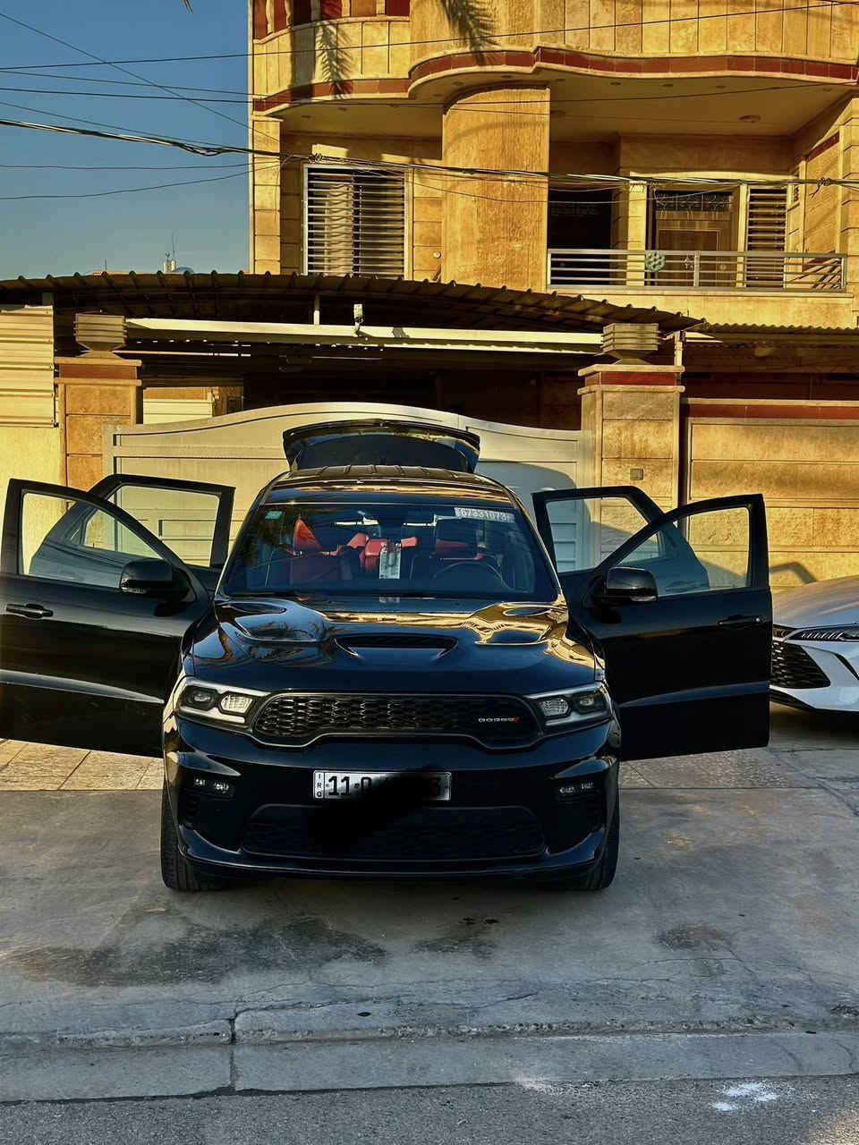 سلام عليكم دارنكو موديل 22
ارتي رقمها بغداد بسمي 
حادثها بس باب وطلع بيها كلير 
بابين بدون ضربه بدون فتح كلير  من امريكه 
سياره نضيفه ماشيه 30 
 مكان السياره بغداد حي العامل  
اي ستفسار ***********
