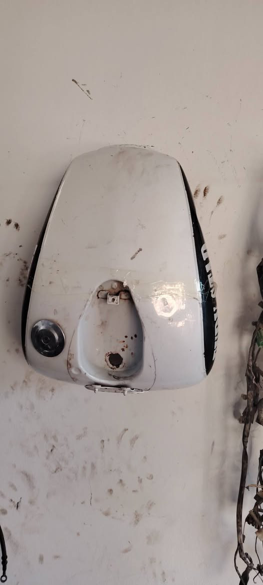 السلام عليكم ورحمة الله  تفصيخ قطع كلاسك يوجد توصيل ***********
