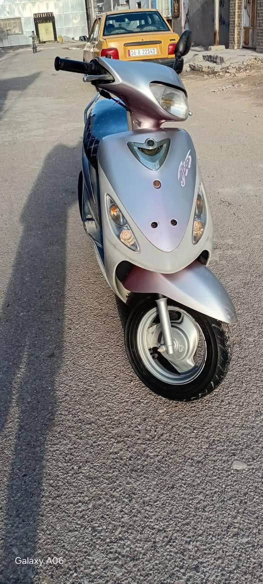 سلام عليكم ماكس منغولي للبيع كلها رقم واحد مكينه تخبل  عله وضع الرمبه مكاني ديوانيه حي العسكري شراي ***********
