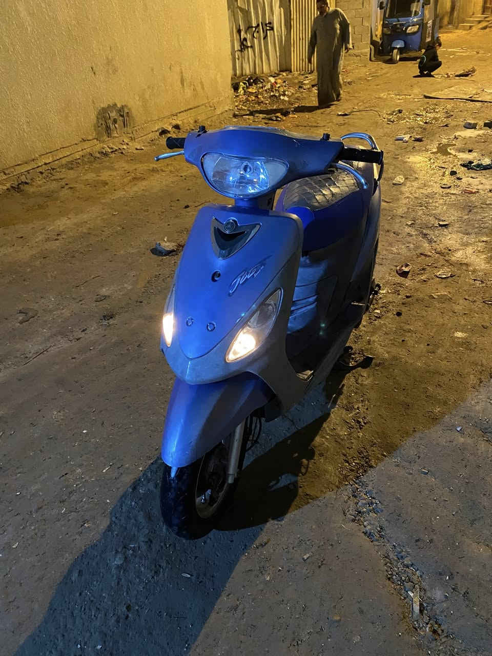 دراجه ماكس منغولي دراجه مختمه دراجه حلوه ونضيفه شوفت العين دراجه ((مفتوحه بستم فقط بوشه بلاديه))
((سعر 650))وبيه مجال بسيط مكاني قرنه قرب شجره ادم 
رقم***********
