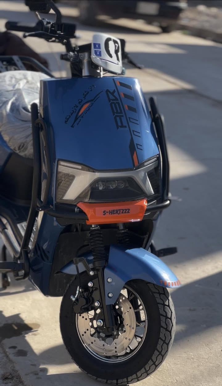 دراجة ABR👌 ملف 3000W حقيقي
مواصفات
نظام R
بصمه وحده سويجين كارتين
6بطاريات
دراجة خير من اللّه 
***********
***********
سعر.800وبي محل للطيبين 💁
