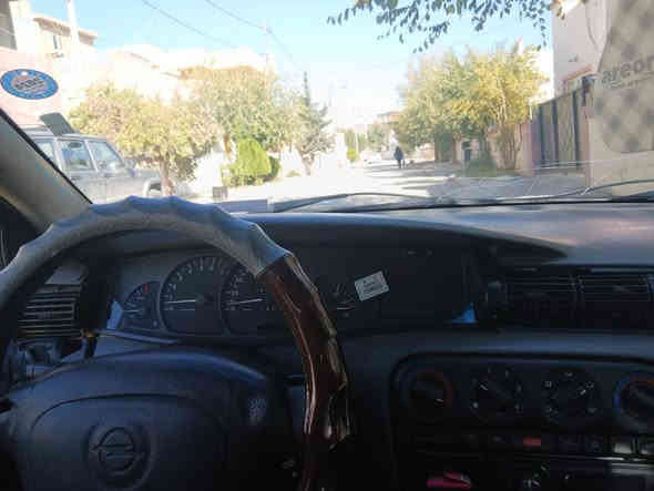 اوبل اومیکا بزون 1995 محرک 20 گیر عادي بشرط تحویل وکالە
رقم تلفون 
***********
