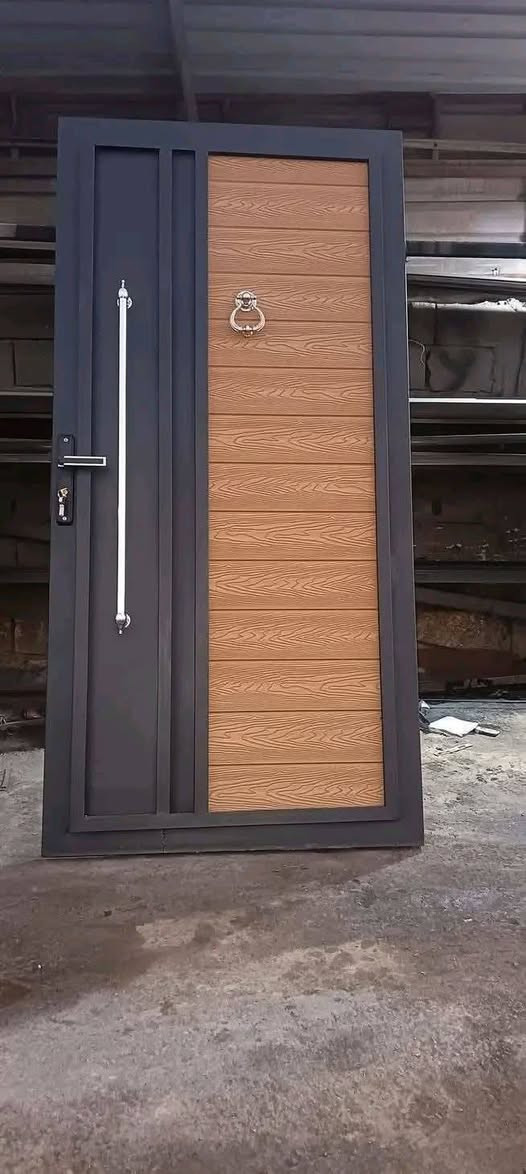 يا الله
نشتغل جميع انواع الحدادة من أبواب شبابيك سقيفه قمريات وبجودة عالية. للتواصل واتساب
***********
***********
