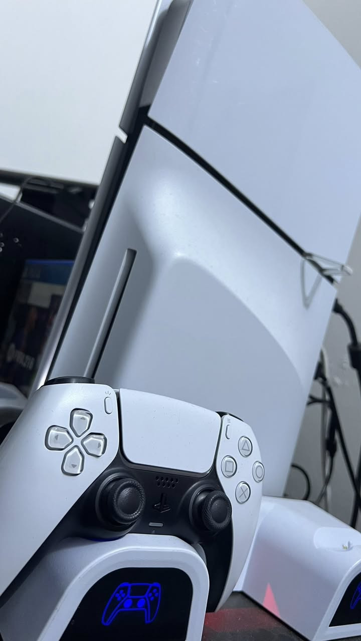 Ps5 للبيع
ملحقاتة :
جوستك واحد 
ستاند للجهاز مثل ما موضح بلصوره بي مكان اقراص و شاحن لليدات ايضاً 
1 تيرا 
الجهاز نضيف و الكارتونه موجوده 
السعر : 750 الف


**إذا كنت صاحب هذا الإعلان وتريد حذفه لأي سبب، رجاءا أرسل رسالة إلى الدعم الفني**