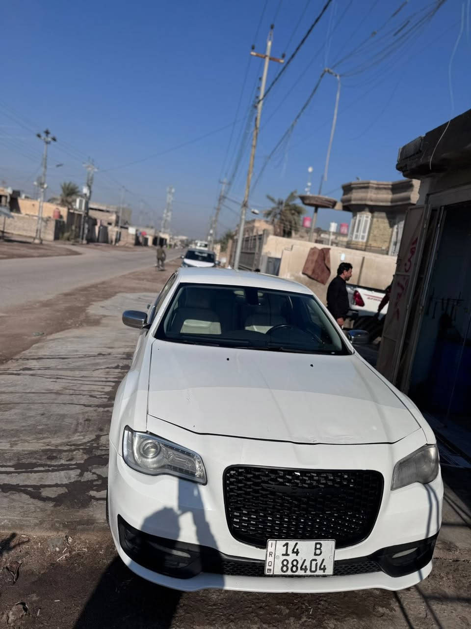 السلام عليكم سيارة اوبامة للبيع موديل 16 معلاية 22 سعر 160 وبيهة مجال
سيارة مصبوغة كلير من امريكا وكفالة من ضربة
***********  
ابيع مصبوغة حزام كير ومكينة وحدادية جدد وسيارة جاهزة شرط ترايك وين ماتريد
