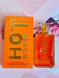 عطور HOT • البرتقالي • الأخضر