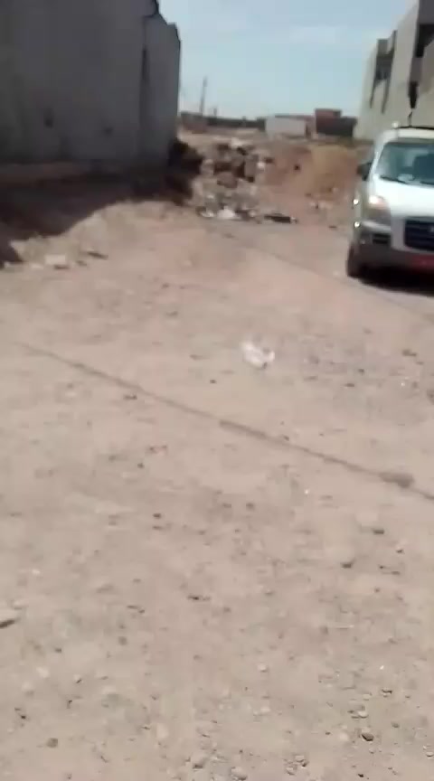 كاع للبيع، المساحه 160 متر  حي الزيتون داخل فرع اسواق ابو علي  موقع ماله درجه اولى
الكاع تجاويه فرع كلها عماير
اول من يفوت على اسواق ابو علي ٣ فرع ركن عماير صف ركن
 السعر واستفسر على ارقام التاليه ***********
***********
اي واحد يخبر يكول من طرف ميره صمت والي يشتريها يبلغني امانه
