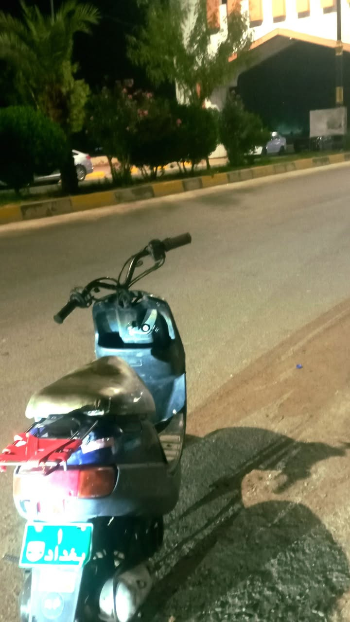 لبيع ماطور بزونه كلش شغال مكينه معمر جديد ماطور اخو جديد  ماكو شي بيه كلشي شغال 👈سعر130 بيه مجال رقم ***********
