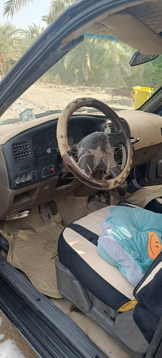 السلام عليكم  للبيع كيا لسبورتنج م. 1995 محور ونجي اربعه اسلندر محرك كهرباء شغاله رقم انكليزي 
مكان ناصريه مركز 
بسمي رقم بصره السعر 37 رقم  الهاتف   
***********
***********. هاذا الرقم بي واساب
